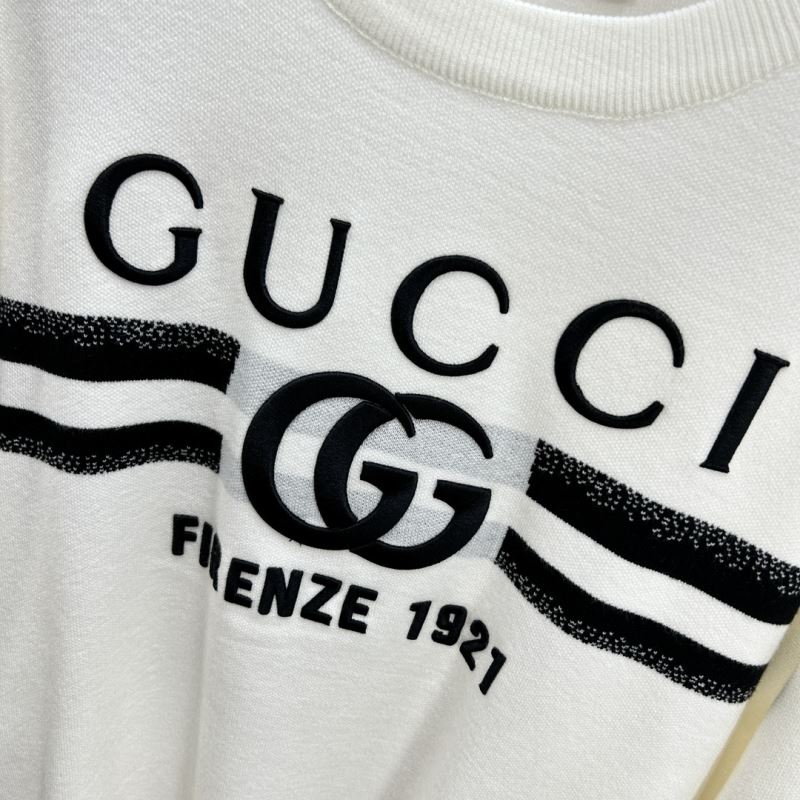 Gucci Sweaters